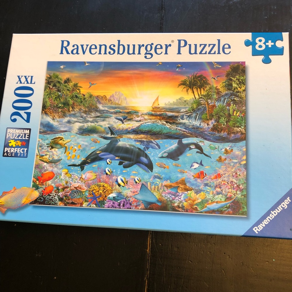 Ravensburger Orca Paradise 200 Piece Jigsaw Puzzle for Kids - Picture 2 of 3